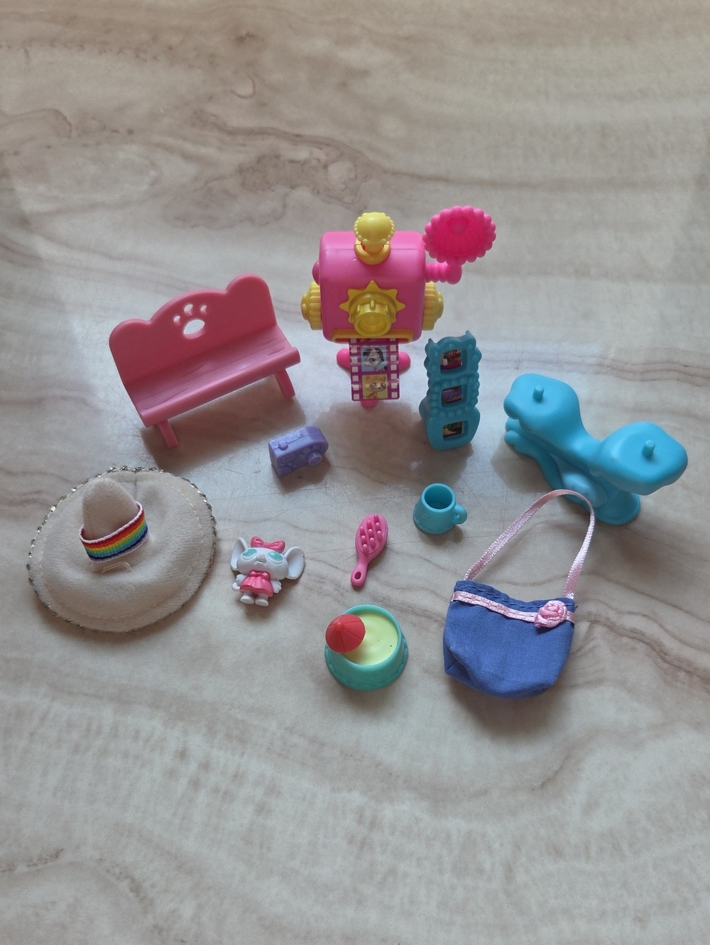 Littlest Pet Shop Pets Around The World Accessories LPS